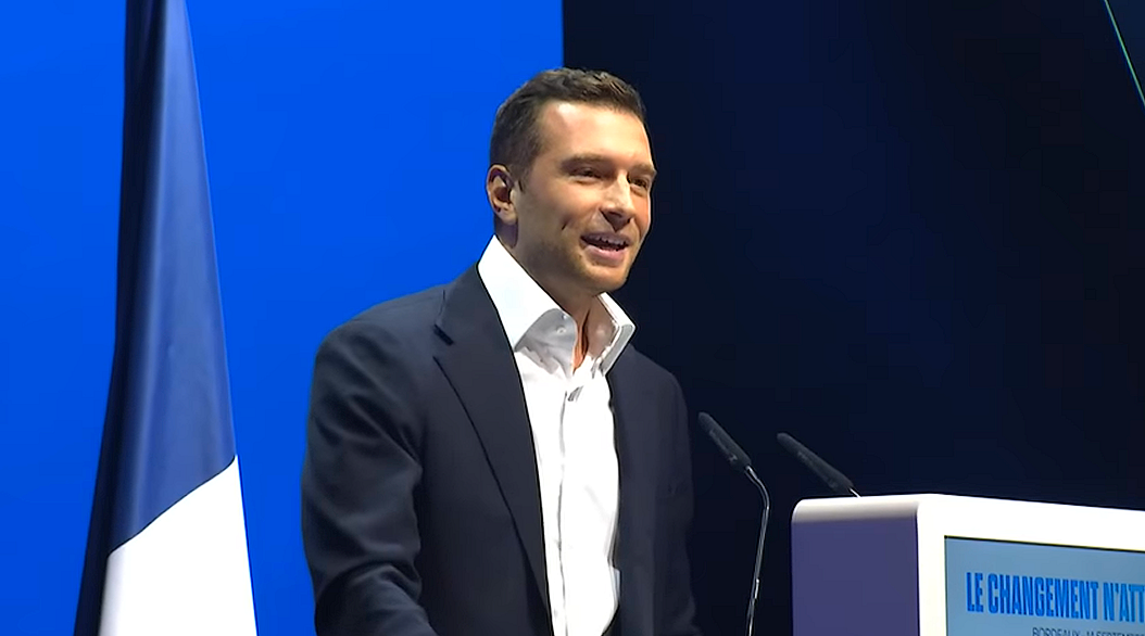Jordan Bardella au grand meeting du Rassemblement National